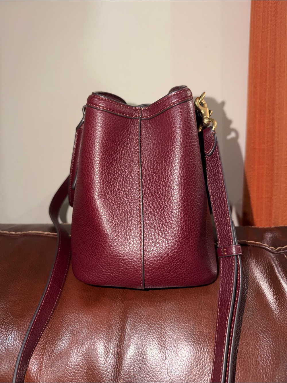 ‼️Coach Legacy Carryall 28 Merlot Leather Satchel Crossbody Bag - Picture 3 of 12
